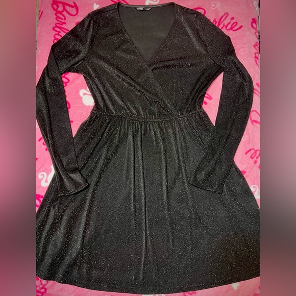 BRAND NEW SHEIN DRESS - Picture 1 of 4